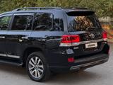 Toyota Land Cruiser 2017 годаүшін33 800 000 тг. в Алматы – фото 3