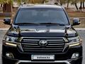 Toyota Land Cruiser 2017 года за 33 800 000 тг. в Алматы – фото 2