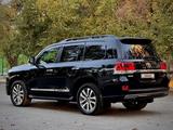 Toyota Land Cruiser 2017 года за 33 800 000 тг. в Алматы – фото 4