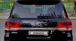 Toyota Land Cruiser 2017 года за 33 800 000 тг. в Алматы – фото 5