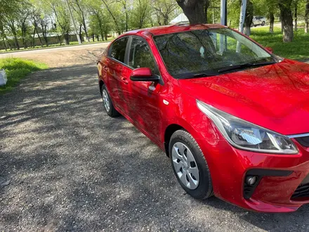 Kia Rio 2018 года за 5 900 000 тг. в Алматы – фото 14