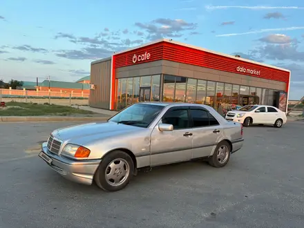 Mercedes-Benz C 180 1995 года за 1 400 000 тг. в Бейнеу – фото 9