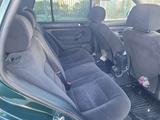 Volkswagen Golf 1999 года за 2 550 000 тг. в Актау – фото 2