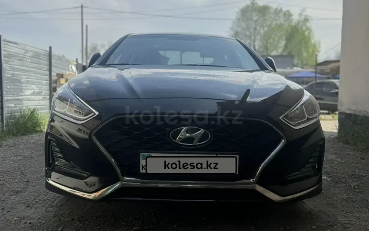 Hyundai Sonata 2022 года за 9 500 000 тг. в Алматы