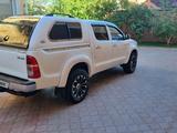 Toyota Hilux 2013 года за 10 500 000 тг. в Уральск – фото 5