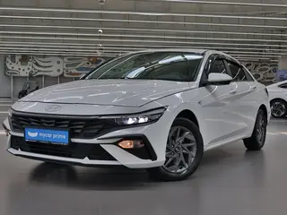 Hyundai Elantra Active