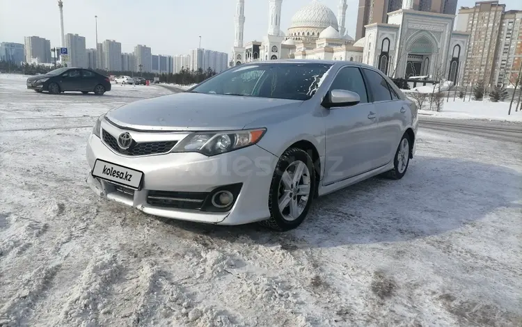 Toyota Camry 2014 года за 7 200 000 тг. в Астана