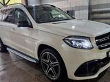 Mercedes-Benz GLS 400 2016 года за 33 000 000 тг. в Алматы – фото 3