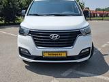 Hyundai H-1 2018 года за 14 950 000 тг. в Алматы – фото 3