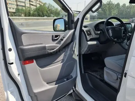 Hyundai H-1 2018 года за 14 950 000 тг. в Алматы – фото 8