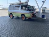 Mitsubishi Delica 1994 годаfor2 500 000 тг. в Алматы