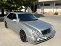 Mercedes-Benz E 500 2001 годаfor6 900 000 тг. в Шымкент