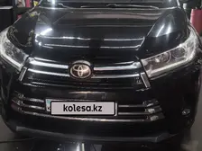 Toyota Highlander, 2019