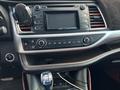 Toyota Highlander 2019 года за 15 800 000 тг. в Алматы – фото 7