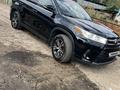 Toyota Highlander 2019 года за 15 800 000 тг. в Алматы – фото 8