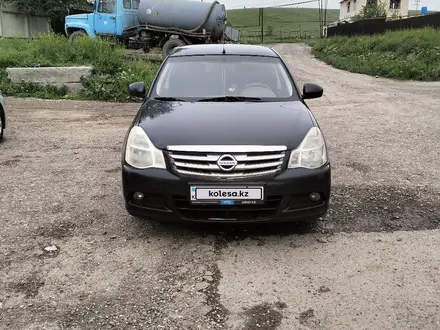 Nissan Almera 2014 года за 3 300 000 тг. в Алматы – фото 2