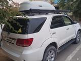 Toyota Fortuner 2005 годаүшін9 500 000 тг. в Актау – фото 2