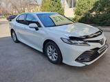 Toyota Camry 2018 годаүшін12 900 000 тг. в Алматы – фото 4