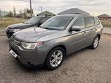 Mitsubishi Outlander 2014 года за 5 200 000 тг. в Актобе