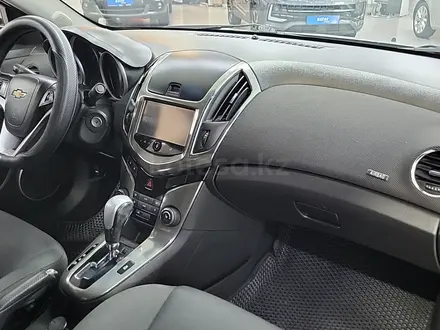 Chevrolet Cruze 2014 года за 2 300 000 тг. в Усть-Каменогорск – фото 15