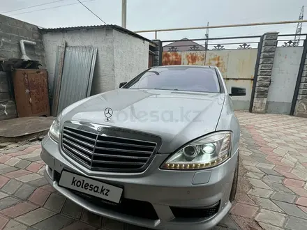 Mercedes-Benz S 500 2006 года за 7 600 000 тг. в Алматы – фото 2