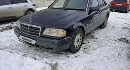 Mercedes-Benz C 180 1994 года за 1 250 000 тг. в Семей – фото 2