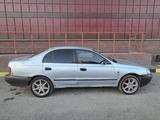 Toyota Carina E 1995 года за 1 300 000 тг. в Усть-Каменогорск – фото 2