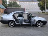 Toyota Carina E 1995 года за 1 100 000 тг. в Усть-Каменогорск – фото 4