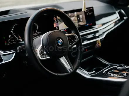 BMW X7 2024 года за 65 000 000 тг. в Алматы – фото 2