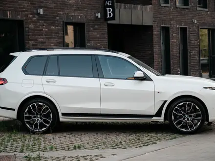 BMW X7 2024 года за 65 000 000 тг. в Алматы – фото 25