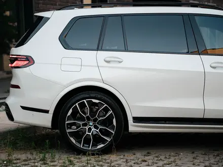 BMW X7 2024 года за 65 000 000 тг. в Алматы – фото 5