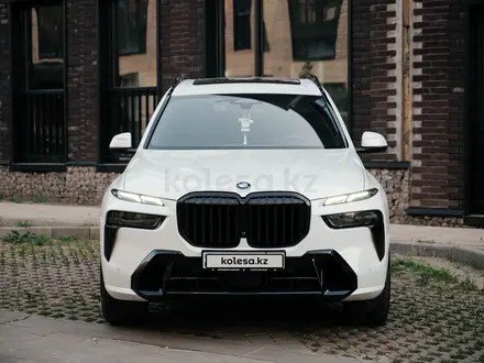 BMW X7 2024 года за 65 000 000 тг. в Алматы – фото 8