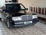 Mercedes-Benz E 280 1993 года за 2 700 000 тг. в Алматы