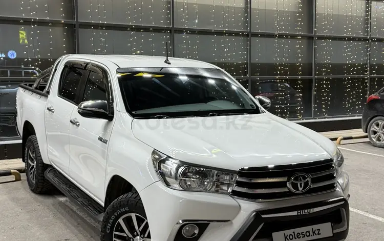 Toyota Hilux 2018 года за 17 500 000 тг. в Актау