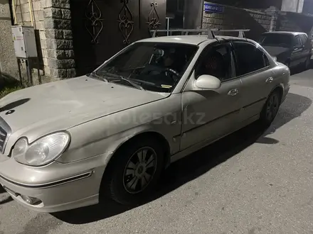 Hyundai Sonata 2004 года за 1 950 000 тг. в Шымкент – фото 2