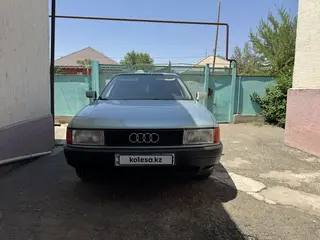 Audi 80