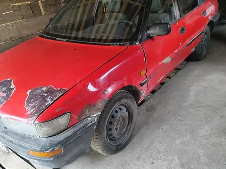 Toyota Corolla 1992 года за 950 000 тг. в Актобе – фото 2