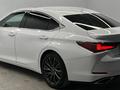 Lexus ES 350 2018 годаүшін18 500 000 тг. в Алматы – фото 6