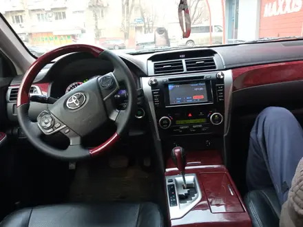 Toyota Camry 2014 года за 8 800 000 тг. в Алматы – фото 12