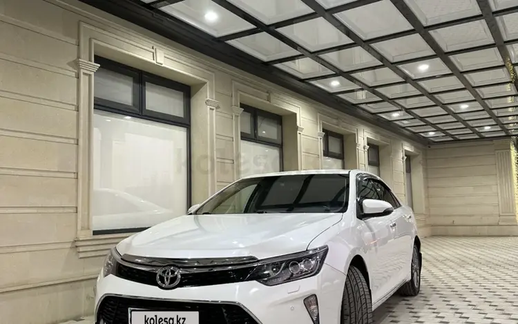 Toyota Camry 2015 годаүшін12 000 000 тг. в Шымкент