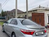 Toyota Camry 2015 годаfor10 700 000 тг. в Шымкент – фото 2