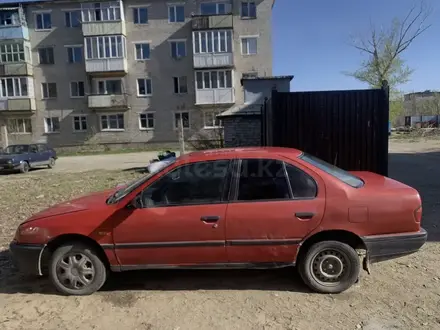 Nissan Primera 1992 года за 600 000 тг. в Курчатов – фото 4