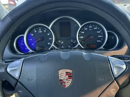 Porsche Cayenne 2005 года за 4 000 000 тг. в Алматы – фото 2