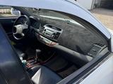 Toyota Camry 2002 года за 3 400 000 тг. в Актобе – фото 5
