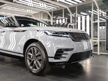 Land Rover Range Rover Velar 2023 года за 43 900 000 тг. в Алматы – фото 6