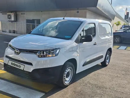 Toyota ProAce Verso 2024 года за 19 300 000 тг. в Алматы – фото 19