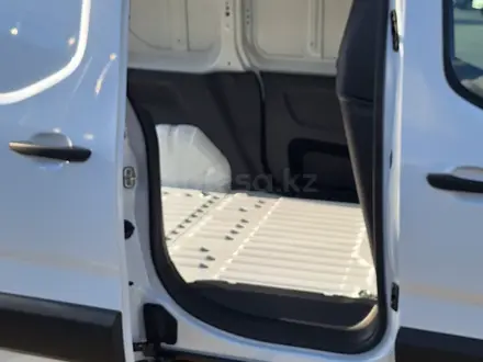 Toyota ProAce Verso 2024 года за 19 300 000 тг. в Алматы – фото 25