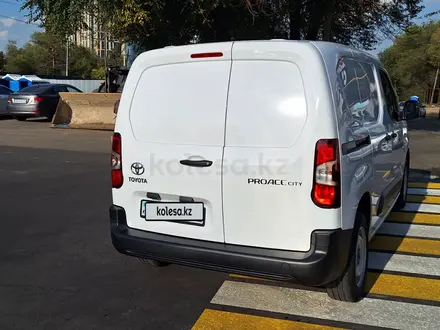 Toyota ProAce Verso 2024 года за 19 300 000 тг. в Алматы – фото 12