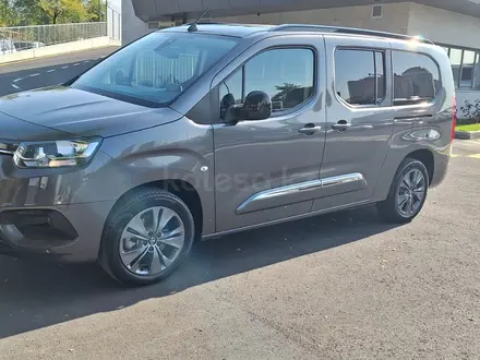 Toyota ProAce Verso 2024 года за 19 300 000 тг. в Алматы – фото 97