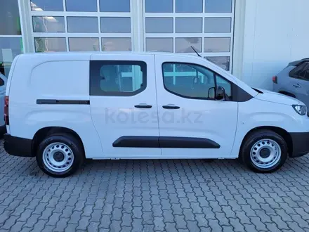 Toyota ProAce Verso 2024 года за 19 300 000 тг. в Алматы – фото 6
